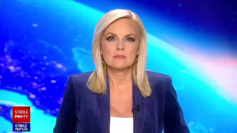 Gestul periculos făcut de mai mulți turiști din Bosnia, atunci când s-au întâlnit cu un urs pe Transfăgărășan