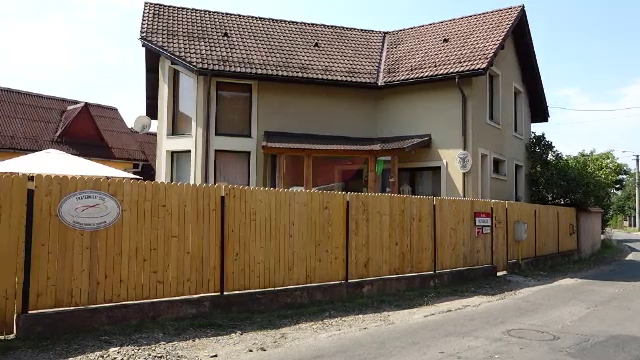 Tinere abuzate de parteneri, găzduite de un centru privat din Baia Mare care funcționa ilegal. Ce au descoperit autoritățile