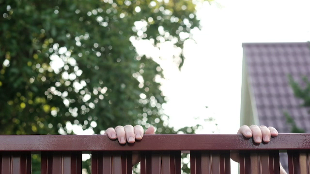 De ce fusese concediat bărbatul care a atacat-o cu toporul pe soția fostului șef. „O lașitate a lui”