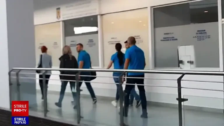 Descinderi la Serviciul de Permise Auto din Arad. Examinatori și instructori care ar fi luat mită, în atenția procurorilor