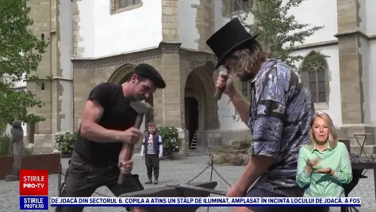 Sibiul pare desprins din alte timpuri zilele acestea. 16 calfe călătoare se specializează în meserii străvechi