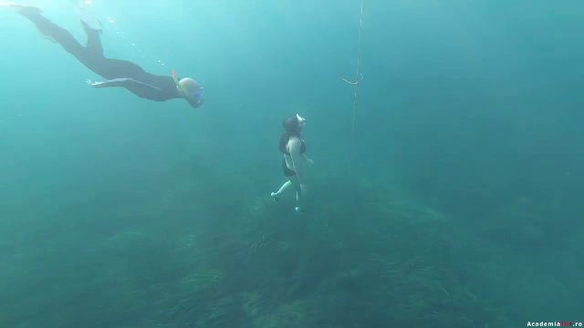 Tot mai mulți părinți aleg să plece în tabere cu tematică. La modă sunt cele de dezvoltare personală sau spiritualitate