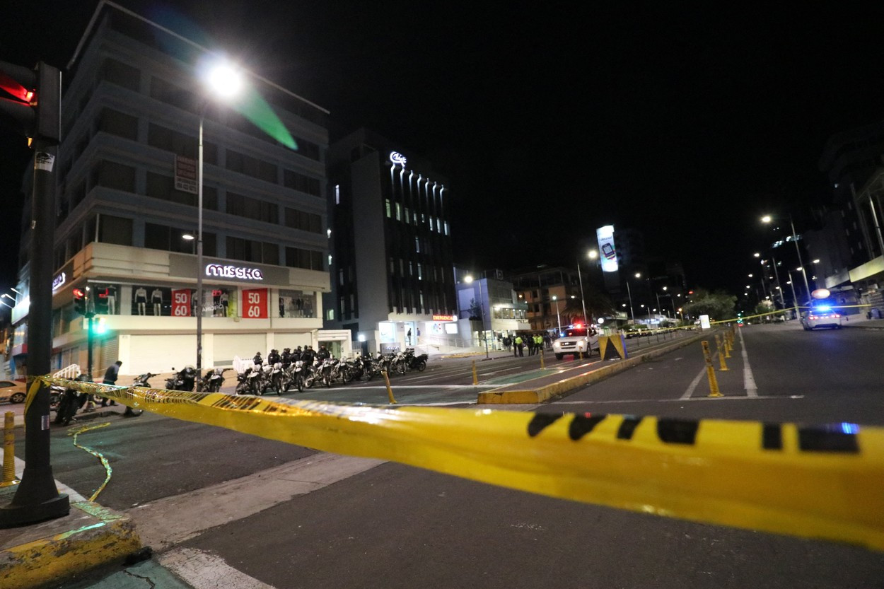 Cine l-ar fi asasinat pe Fernando Villavicencio, candidat la alegerile prezidențiale din Ecuador. S-a cerut ajutorul FBI