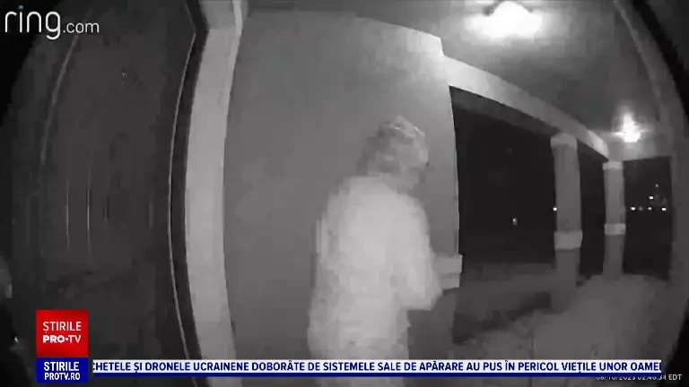 O bătrână a pus pe fugă un urs cu care a dat nas în nas când a vrut să iasă din casă. "Gina, doar tu puteai țipa așa!"