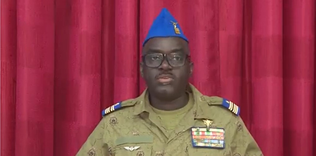 Regimul militar din Niger vrea ca președintele Mohamed Bazoum să fie judecat pentru înaltă trădare | VIDEO
