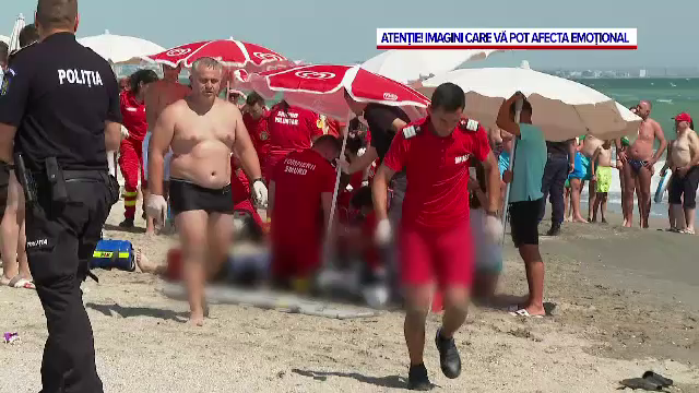 Un bărbat a murit înecat în mare, la Costinești. Trupul a fost adus la mal de valuri