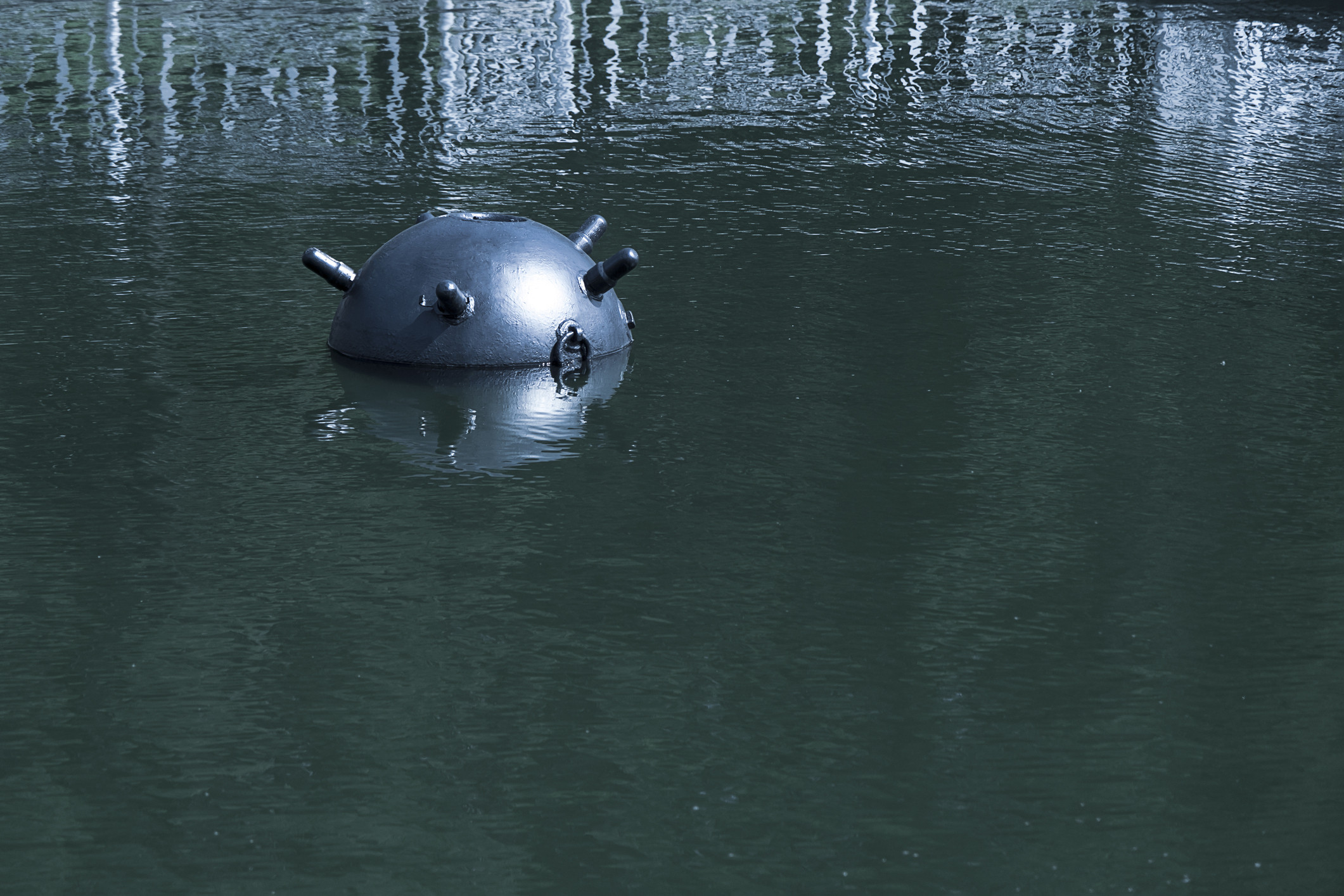 Posibilă mină marină, descoperită pe braţul Chilia Veche. A fost activată echipa pirotehnică
