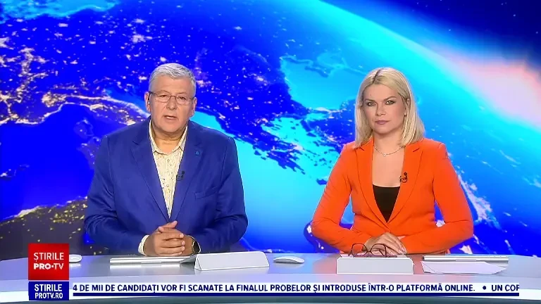 Jaf masiv la mall. O bandă de hoți a devastat rapid un magazin din Los Angeles