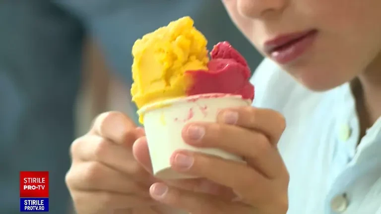 Românii se dau în vânt după înghețată, iar asta se vede și în statistici. Am ajuns printre primii 10 producători europeni