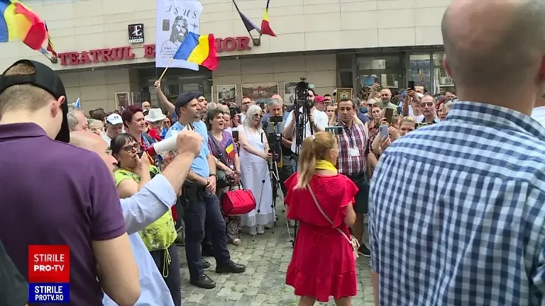 „Nu vrem vaccinare obligatorie”. Filmul protestului AUR de la Ministerul Sănătății. Rafila: „Să încetăm cu minciunile”