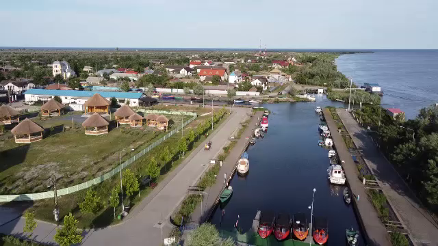 Cum a ajuns satul pescăresc Sfântu Gheorghe un simplu ținut în bătaia vânturilor. Are cea mai lungă plajă din România