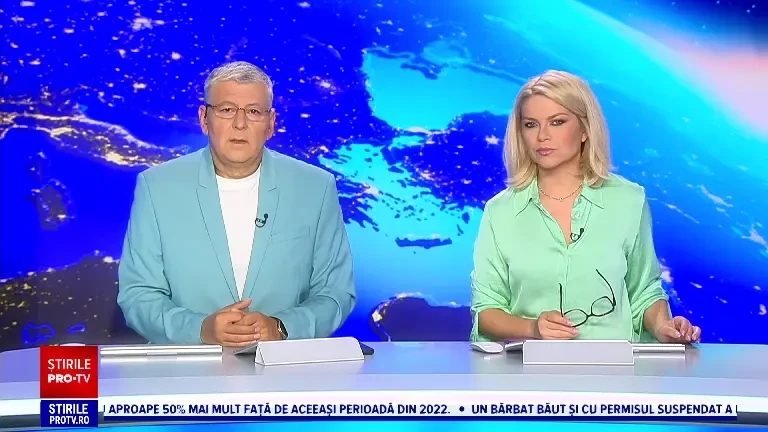 Casă distrusă de flăcări în Buzău. Flăcările s-au extins rapid la etajul din lemn al locuinței