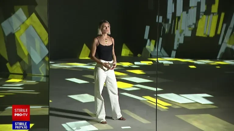 A apărut primul muzeu imersiv din România. Vizitatorii se vor plimba printre opere de artă faimoase, virtuale, ghidați de AI