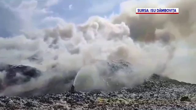 Incendiu la o groapă de gunoi din Titu. A fost emis mesaj RO-Alert