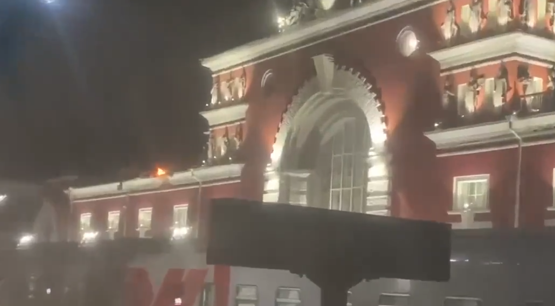 Ucraina contraatacă. O dronă militară ucraineană a lovit o gară din Vestul Rusiei. 5 oameni sunt răniți