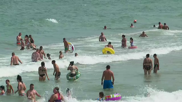 Cât costă un sejur pe litoralul românesc în septembrie. Prețurile au scăzut în restaurante și la cazări