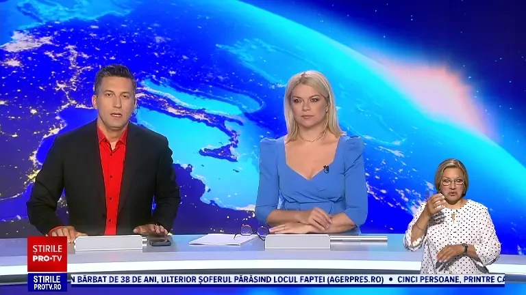 Două autobuze s-au ciocnit în centrul orașului Pitești. Unul dintre șoferi a ignorat semaforul