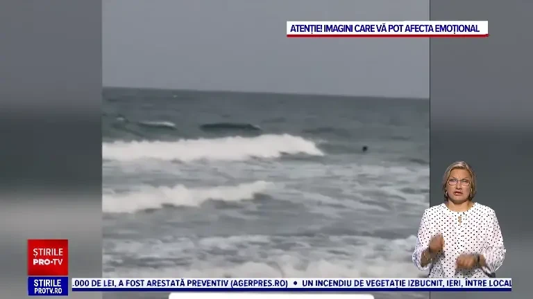 Ultimele imagini cu turistul care a încercat să salveze de la înec un copil și tatăl său, în Eforie Nord. Este dat dispărut