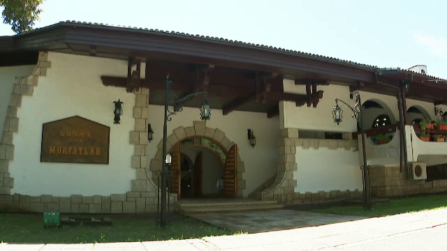 Fostele vile de protocol din Neptun încă primesc turiști. Cât costă o noapte de cazare în vila preferată a soților Ceaușescu