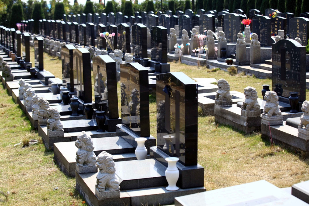 Înmormântările din China costă atât de mult, încât Beijingul încurajează cimitirele digitale