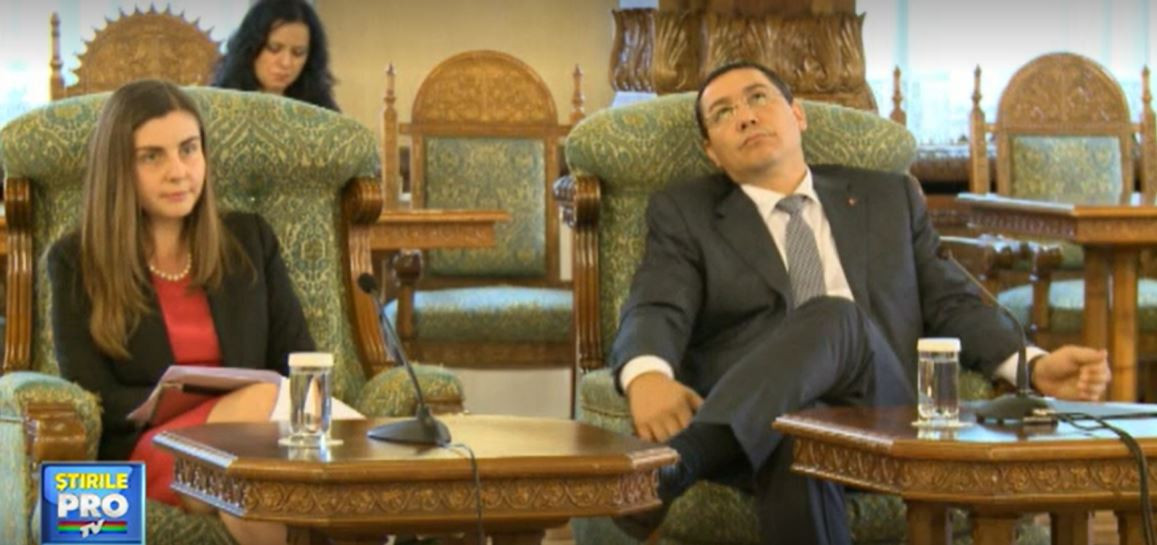 Victor Ponta primește înapoi titlul de doctor. Ordinul Ministerului Educației prin care a rămas fără diplomă, anulat de ÎCCJ