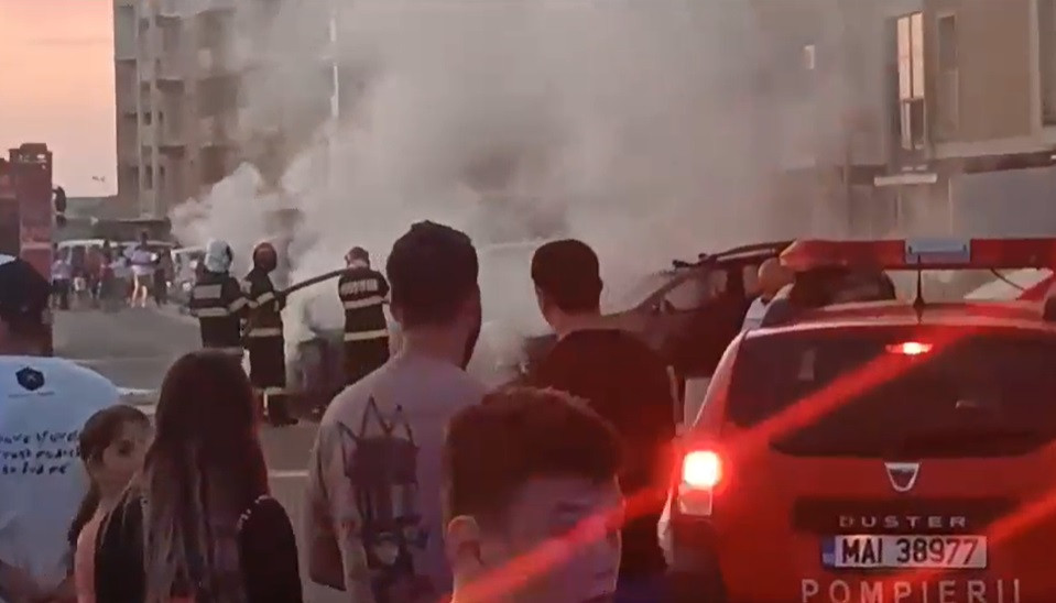 Tragedia din Cosmopolis ar fi putut fi evitată. Ce i-a spus o rudă tinerei împușcate mortal chiar înainte de atac