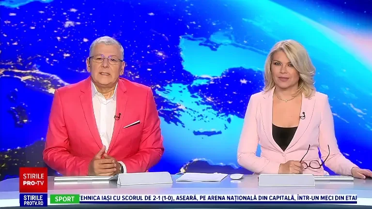 Un tânăr a supraviețuit după ce a căzut cu motocicleta într-o râpă din Munții Rarău