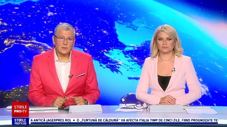 O femeie şi-a aruncat de la etaj copiii de 2 şi de 3 ani, într-un hotel din Botoșani. Cel mai mic a murit la spital