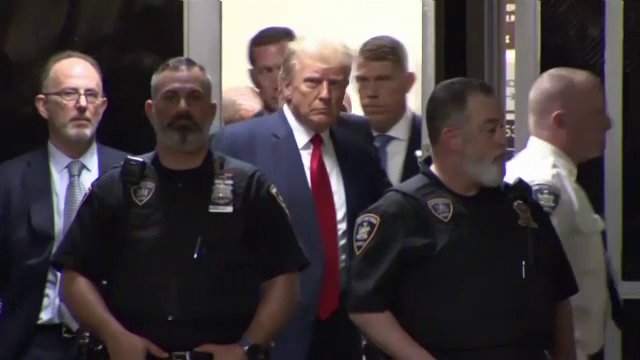 Ce sumă trebuie să plătească Donald Trump ca să rămână în libertate