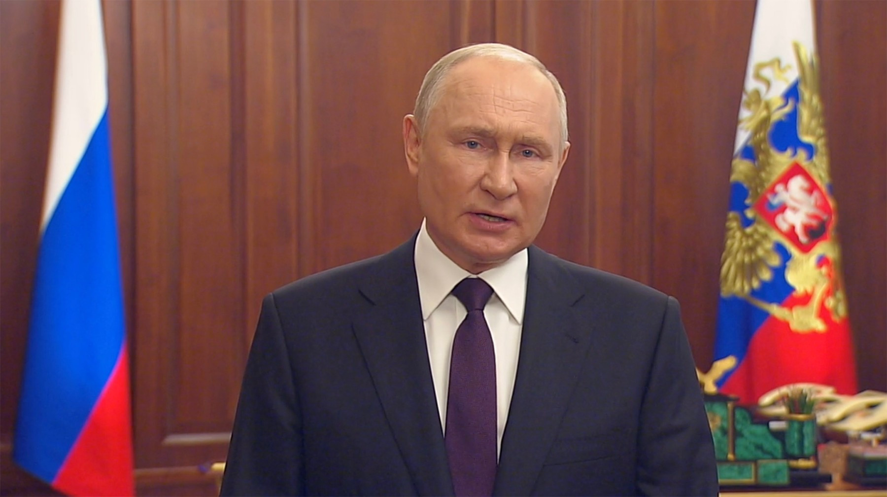 Vladimir Putin, ordin pentru cetățenii ruși, cu ocazia unei sărbători naționale: „Respectați-le”