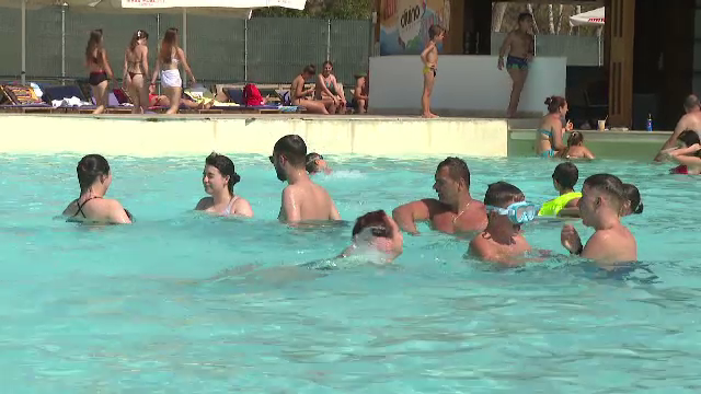 Fetiță de 8 ani, salvată la limită de la înec, într-un Aquapark din Galați „Nu mai respira”