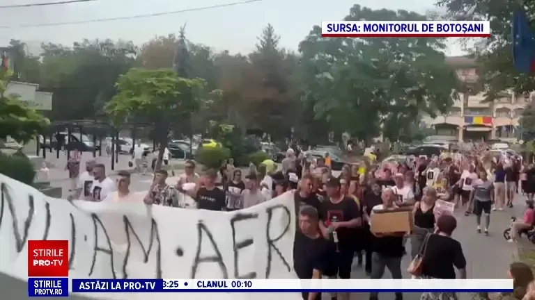 Oamenii protestează de trei zile în stradă la Botoșani, după ce gravida de 26 de ani a murit cu zile în spital. ”Nu am aer”