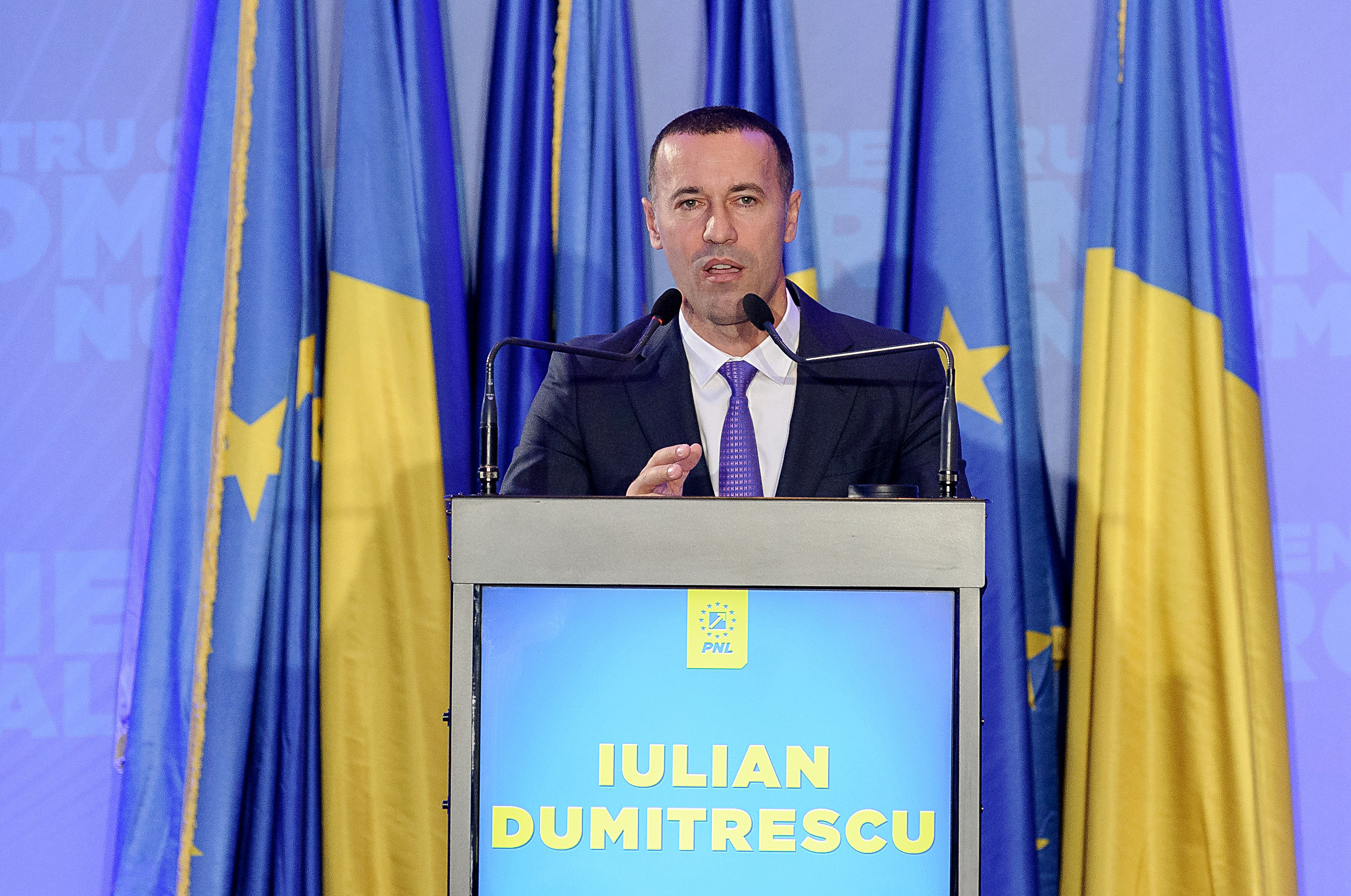 Surse: Liderul PNL, Iulian Dumitrescu, preşedinte al CJ Prahova, a fost pus sub control judiciar