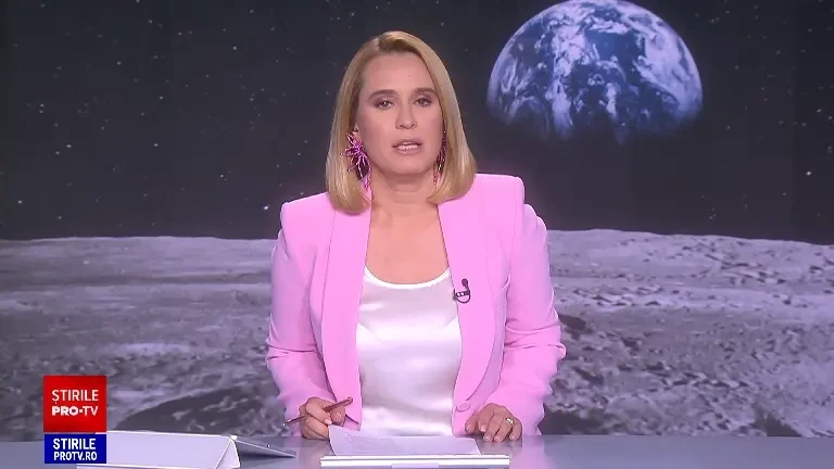 Reușită istorică a Indiei. Sonda spațială Chandrayaan-3 a aselenizat în apropiere de polul sud al Lunii. VIDEO