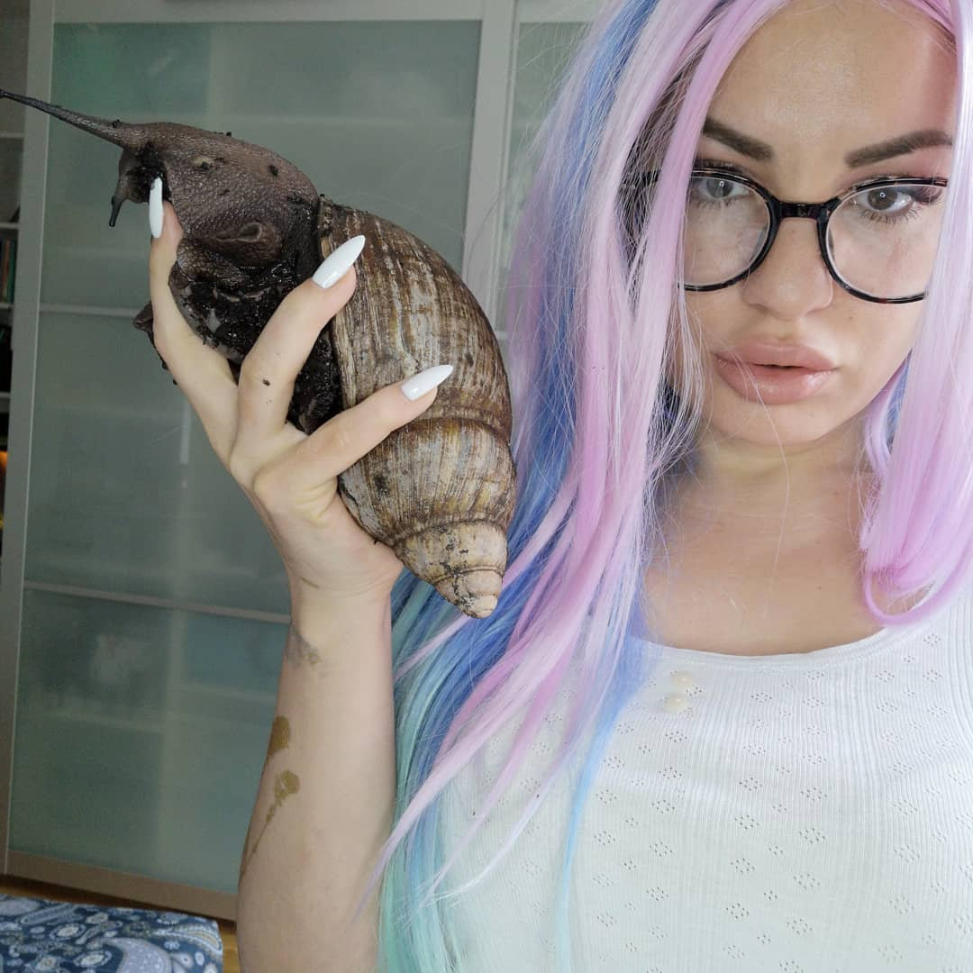 O femeie câștigă sume impresionante dintr-o afacere bizară cu melci. „Viața mi s-a schimbat total”