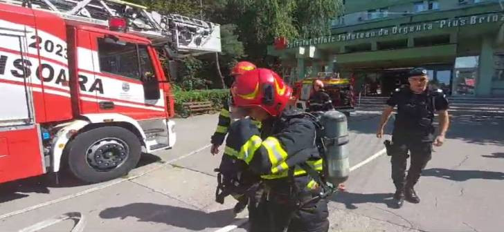 Degajări de fum la un laborator al Spitalului Judeţean Timişoara. Ce s-a întâmplat