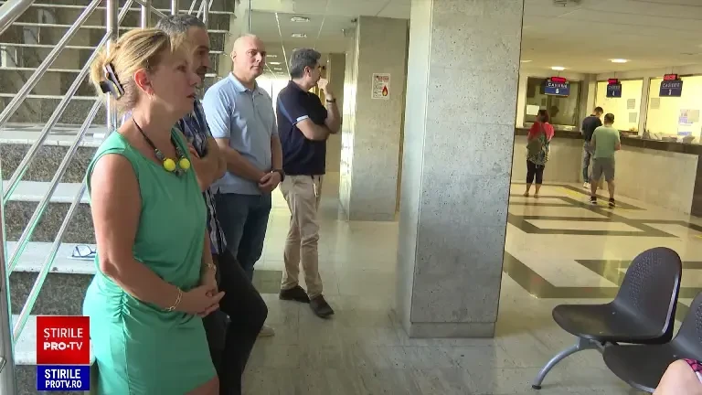 Proteste spontane la mai multe administraţii fiscale din ţară și din București