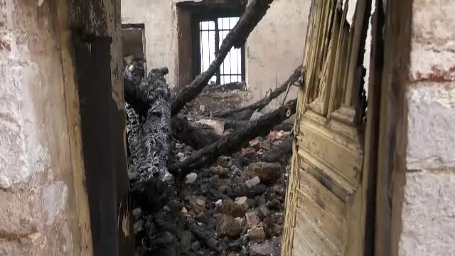 „Gunoiele de incendiatori”, după gratii. Zeci de persoane au fost arestate în Grecia, acuzate că au pus focul intenționat