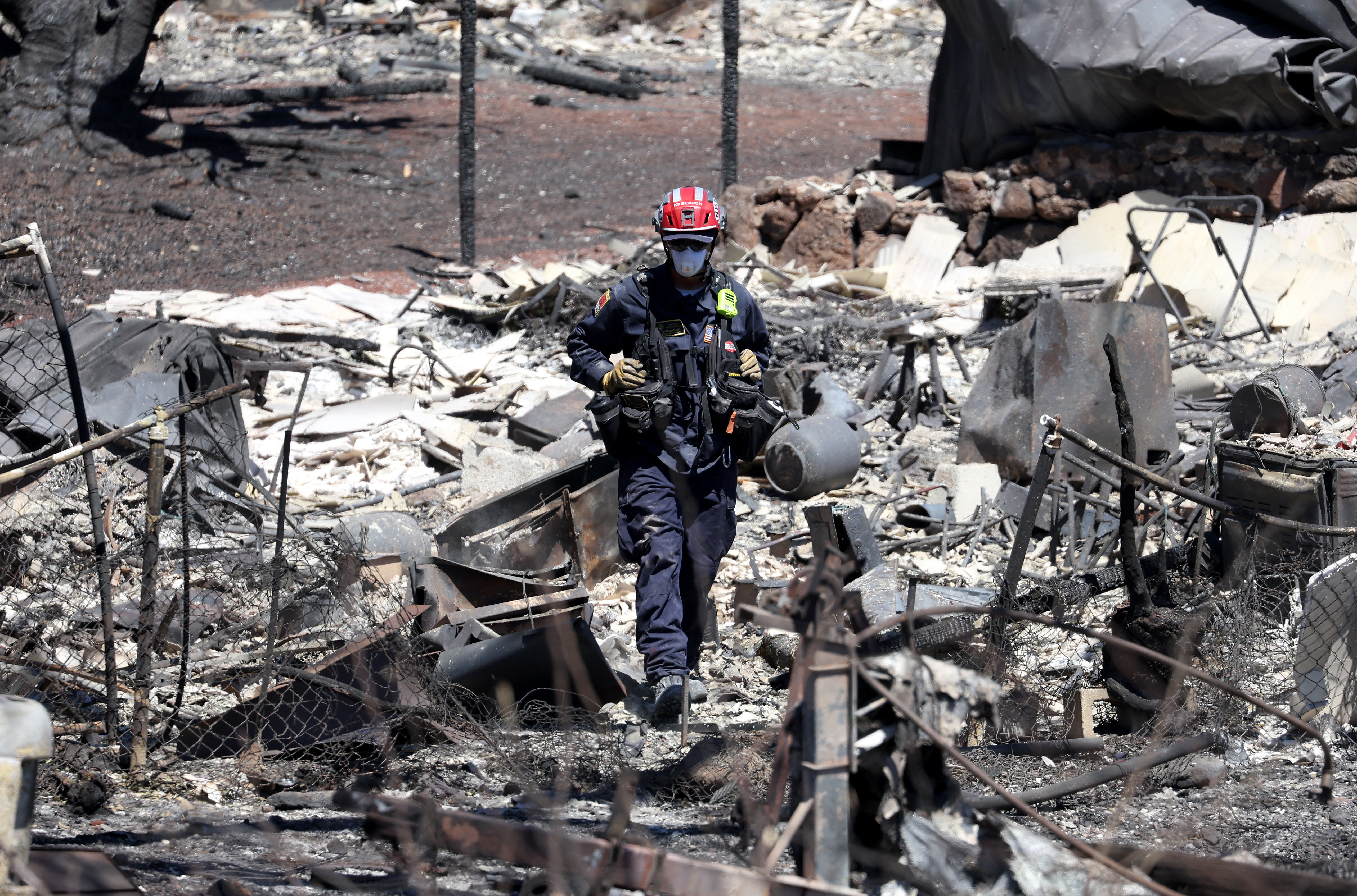 FBI a dat publicității numele celor 338 de persoane date dispărute în urma incendiului mortal din Hawaii