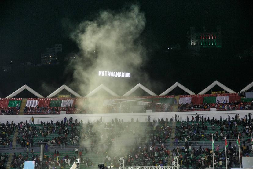12 morţi şi 80 de răniţi după o busculadă la intrarea pe un stadion, în Madagascar
