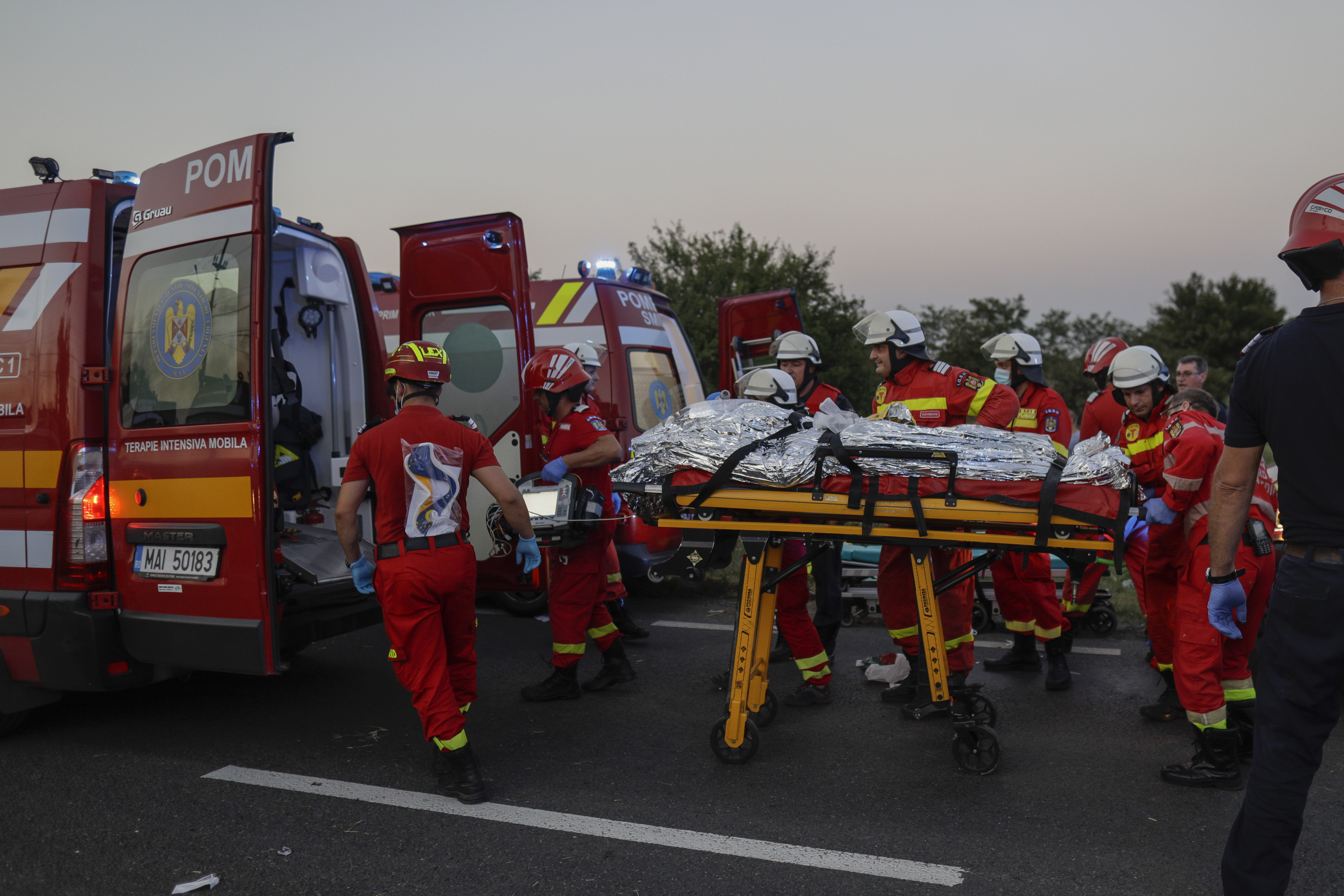 Asociația Colectiv, atac dur la Predoiu și Arafat: „Focul nici nu s-a stins dar se știu deja rezultatele anchetei”