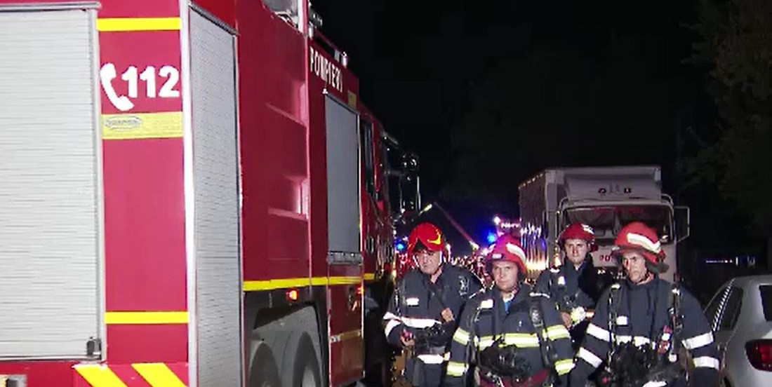 Conductă de gaze spartă la Bascov. 120 de persoane au fost evacuate. Circulaţia este oprită în zonă