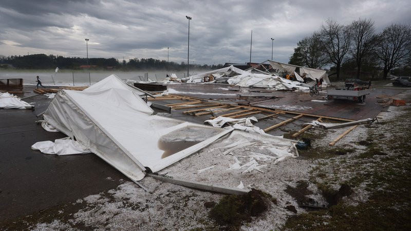 Stare de dezastru într-un oraş din Germania lovit de furtuni violente VIDEO