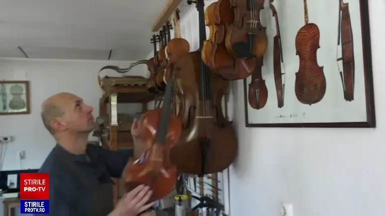 Lutierii din Reghin închiriază instrumentele făcute de ei. De ce sunt foarte apreciate viorile din lemnul românesc