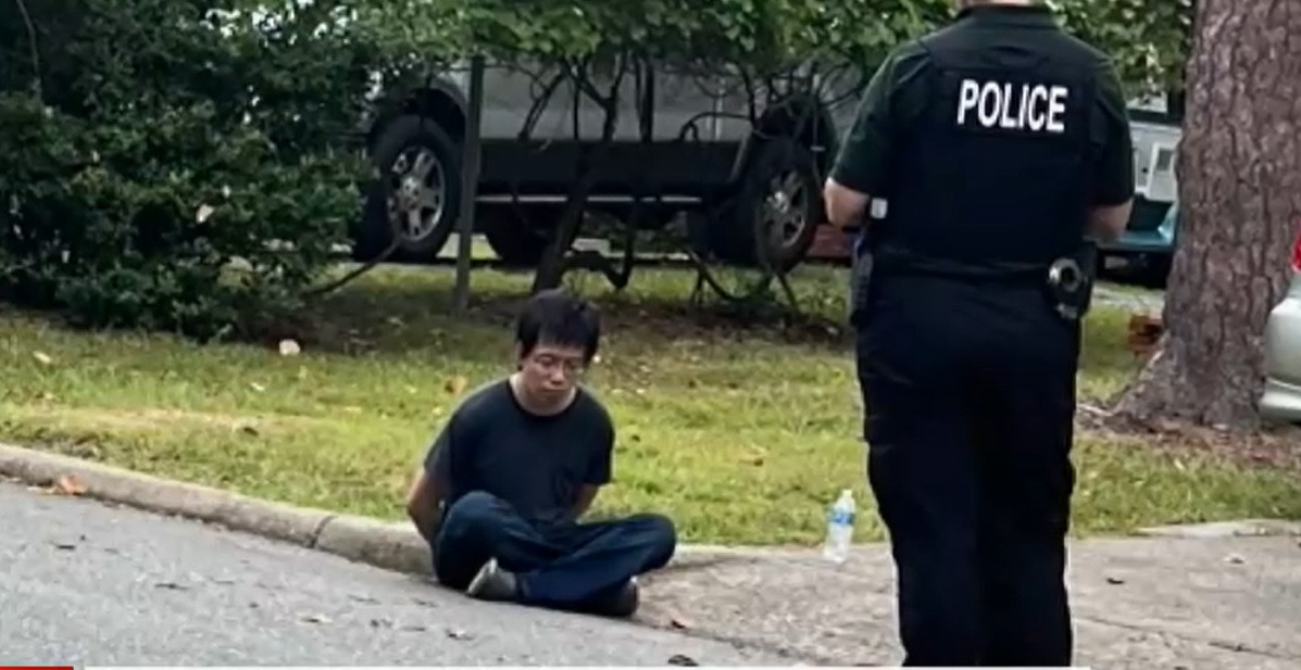 Atac armat în SUA. Un profesor a fost ucis într-un campus din Carolina de Nord