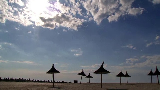 Ce s-a aflat despre bărbatul care și-ar fi ucis soția la Gura Portiței. Alarma s-a dat după ce nu au predat camera pensiunii