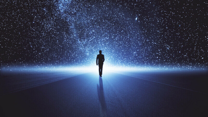 Un "călător în timp" care susține că vine din anul 2671 spune ce evenimente majore vor avea loc în octombrie 2023