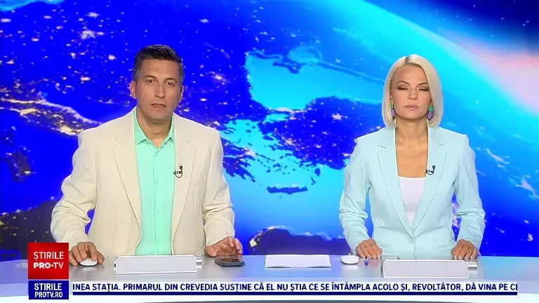 Impact frontal pe o șosea din Iași. Trei oameni au fost la un pas de moarte | VIDEO