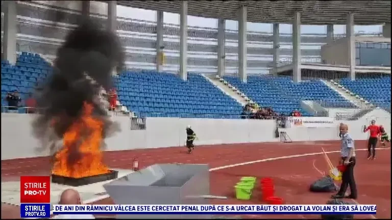 Peste 200 de pompieri din 12 județe se întrec la Târgu Jiu. Ce probe trebuie să treacă pentru a câștiga premiul cel mare