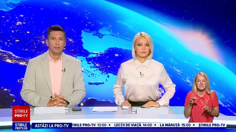 Individ din Botoșani, supărat pe părinți, a dat foc la șură. Pompierii s-au luptat șase ore cu flăcările